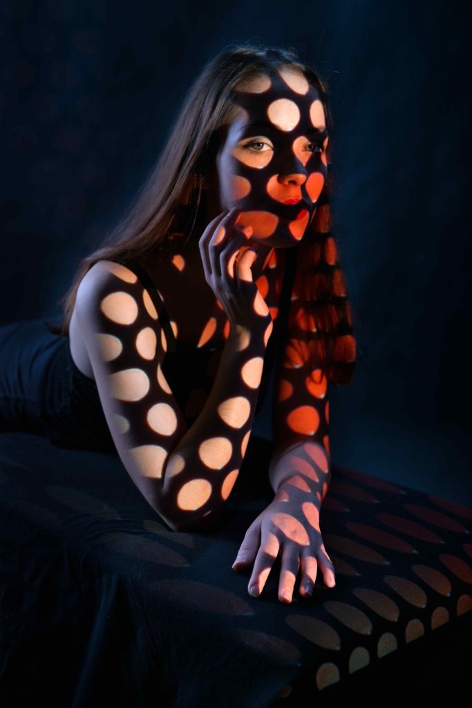 Body lighting projection - SCOTOME.COM